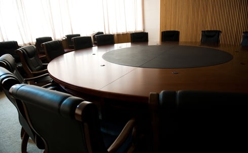 oct round table_smaller